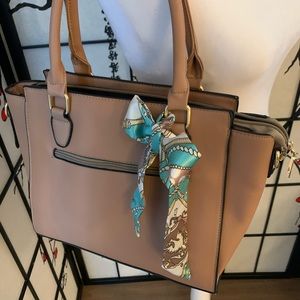 New! Bolzano Italian Leather Handbag